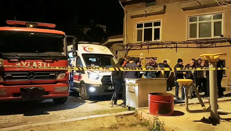 Sır Perdesi Aralanıyor: Yaşlı Adamın Yanmış Cansız Bedeni Bulundu