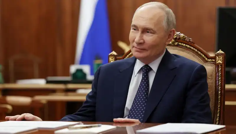 Çin ile Uzayda Ortağız: Putin'in İddialı Planları Dikkat Çekiyor