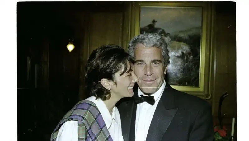 Ghislaine Maxwell, Epstein Skandalında 100 İsimle İfşalarda Bulundu