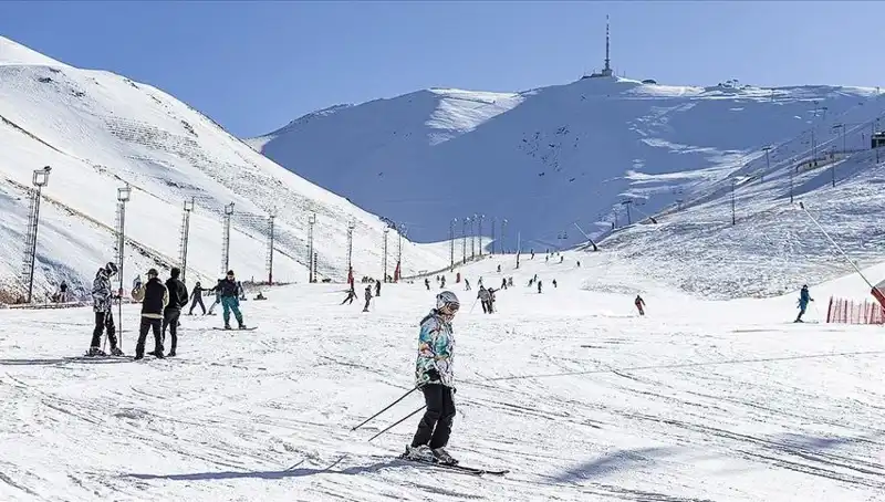 Palandöken'de Kayak Tutkunları İçin En Yüksek Kar Kalınlığına Ulaşıldı!
