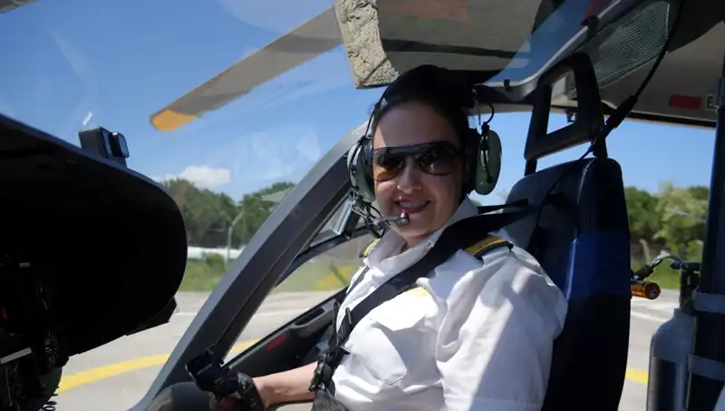 Türkiye’nin İlk Kadın Ambulans Helikopter Pilotundan Heyecan Verici Hikaye