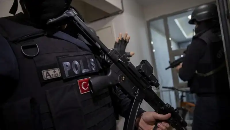 Türkiye’nin 17 Şehrinde DAEŞ’e Yönelik Dev Operasyon: 89 Gözaltı