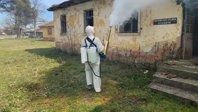 Çiftçiler Kahverengi Kokarca İle Mücadelede Seferber Oldu!