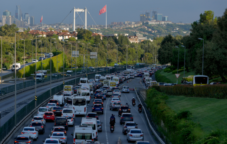 İstanbul'da trafik yoğunluğu yüzde 70'e ulaştı