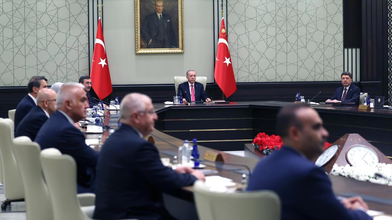 Kabine Toplantısı Gündemi Zenginleşiyor!