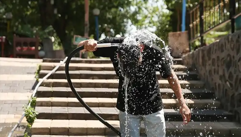 Bu Hafta Sonu Hava Sıcaklıkları Rekor Kıracak, Dikkat!