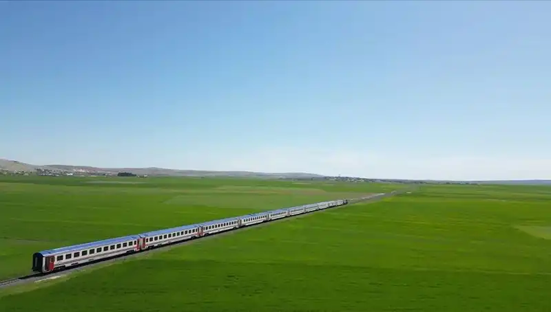 Diyarbakır Ekspresi: İlk Durağı Malatya ile Yolculuk Başlıyor!