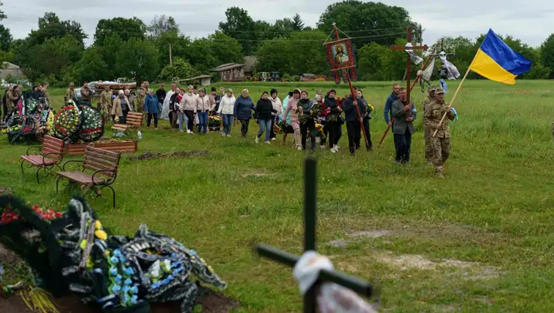 Ukrayna'daki Savaşta Hayatını Kaybeden İngiliz Askerin Hikayesi