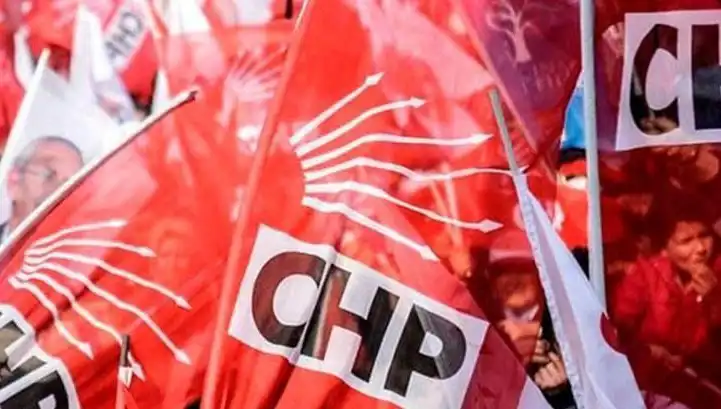 CHP'de Bahar Dalgası: Ataşehir, Esenyurt ve Sarıyer Kongreleri İptal Edildi