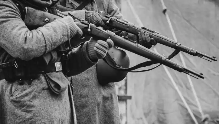 İngiliz İstihbarat Şefinin Dedesinin Gizli Nazi Geçmişi Ortaya Çıktı