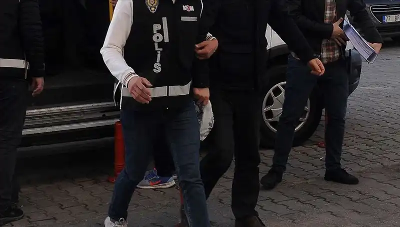 Samsun'da Uyuşturucu Operasyonu: İki Kişi Çalışmalar Sonrası Yakalandı