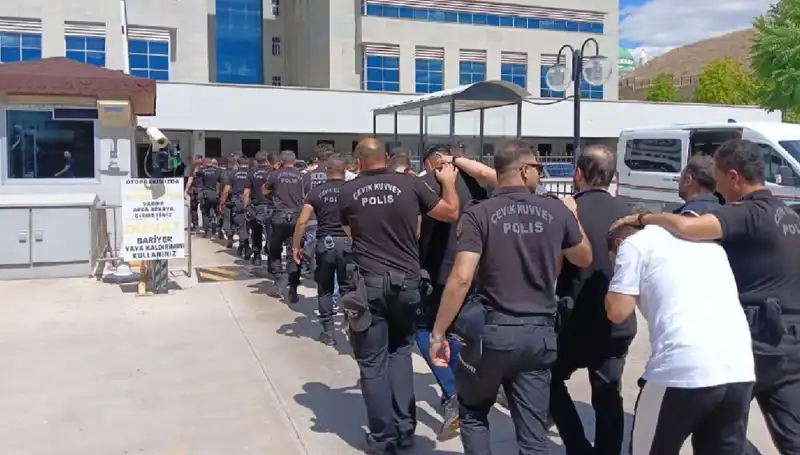Ankara'da Tehditler ile Haraç Kesme Çetesi Çökertildi