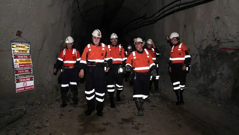Bakan Işıkhan Altın Madenine İndi, Yeni Projeler Yolda!