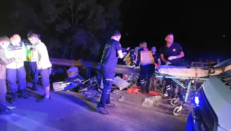 Minibüs Kazasında Savrulan Yolcuların Yaşadığı Dehşet Anları