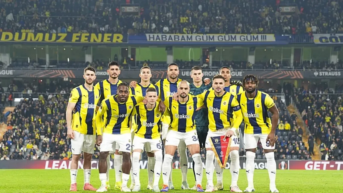 Fenerbahçe Evinde Başakşehir’le Karşılaşıyor: İlk Yarıda Eşitlik Bozulmadı