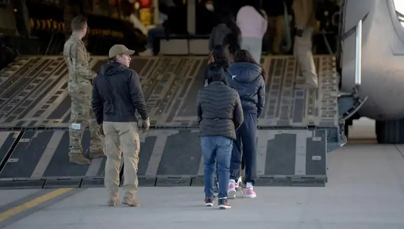 Kosova, ABD'den Sınır Dışı Edilecek Göçmenlere Kapılarını Açıyor